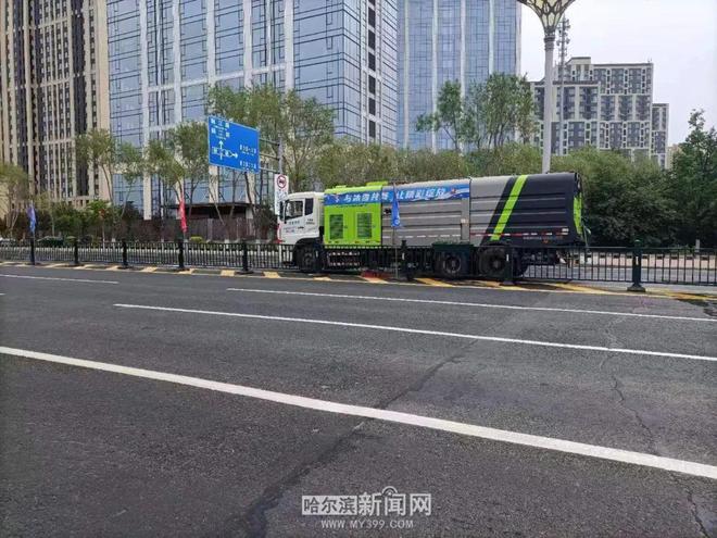 保障哈马清扫保洁、公厕管理、垃圾清运齐发力｜活动期间公厕开放时间将适时延长至22时