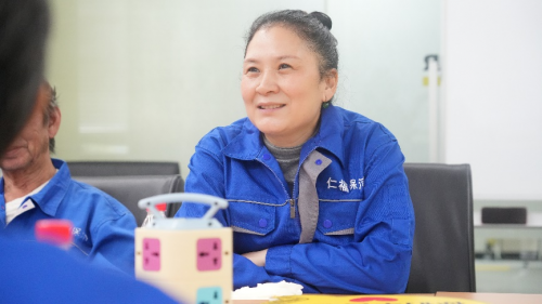 卡赫致敬清洁工作者日感谢平凡中的不平凡(图3)