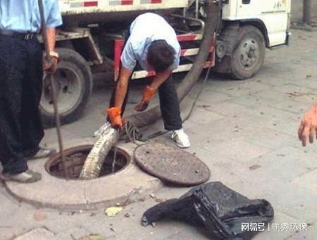 亦庄花园桥环卫清理化粪池(图5)