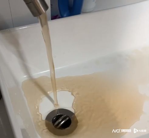 3年了！广东一小区业主投诉“自来水发黄有味”多方回应(图2)
