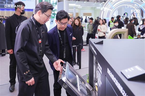 追觅全生态首秀闪耀AWE2025跨界重构全屋智能梦想家(图7)