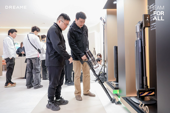 AWE2025圆满落幕：追觅科技以全屋智能生态开启未来家居新篇(图8)
