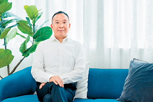 HIZERO仿生洁地机革新清洁技术