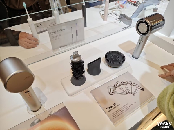 AWE2025：MOVA全矩阵旗舰新品来袭引领全屋智能家居生活新潮流(图10)