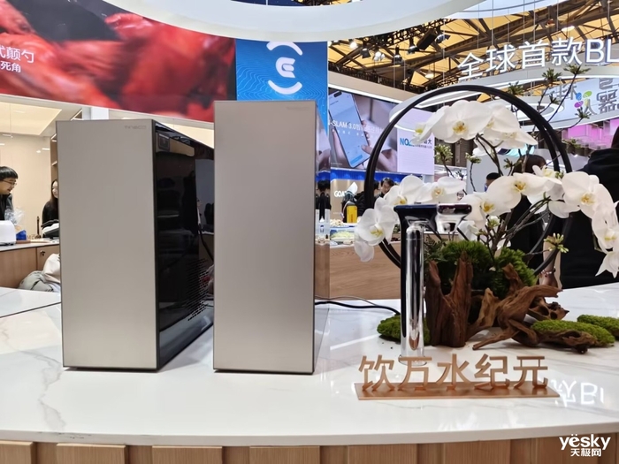AWE2025：TINECO添可展示洗地机、智能厨电新品融合AI智能与家居美学(图9)