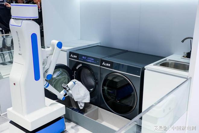 【摄氏零度】AWE2025洞察（中）：AllinAI家空间的智能进化(图3)