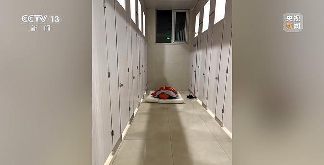 保洁员的“休息室”如何落地(图12)