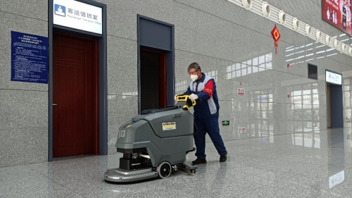 德国卡赫深化与武铁旅服合作为武汉及沿江高铁站点洁净运行保驾护航(图2)