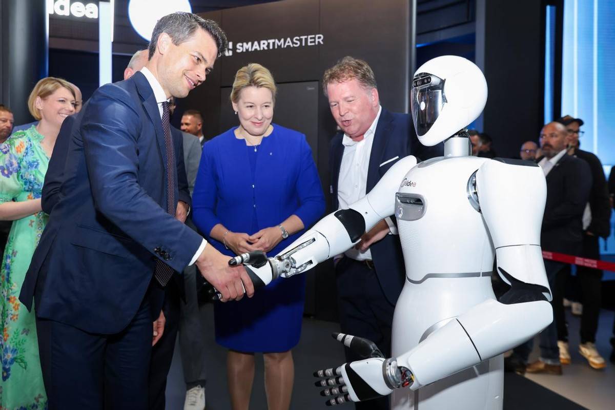 美的领先科技惊艳亮相IFA2025为全球用户重构全屋智慧生活(图7)