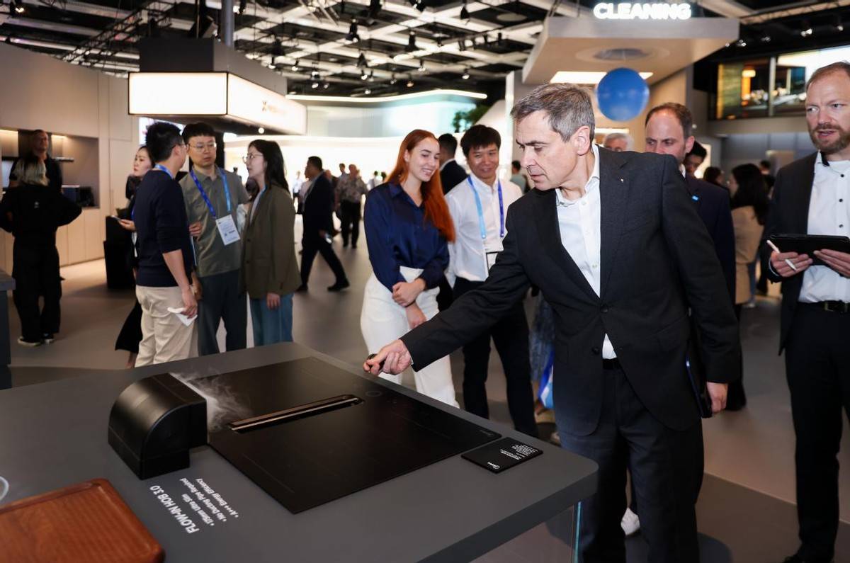 美的领先科技惊艳亮相IFA2025为全球用户重构全屋智慧生活(图12)