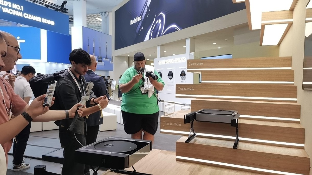 MOVA亮相IFA2025：双机械臂技术如何颠覆智能清洁？(图3)