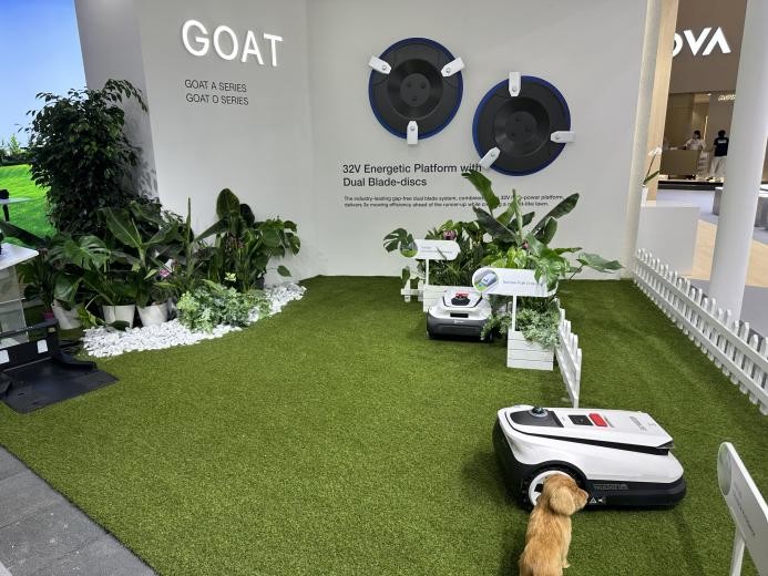 从地板到庭院科沃斯在IFA2025呈现未来家居清洁蓝图(图9)