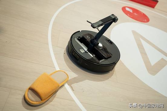 石头科技全刚谈家用机器人：解决用户痛点技术始终为生活服务(图3)