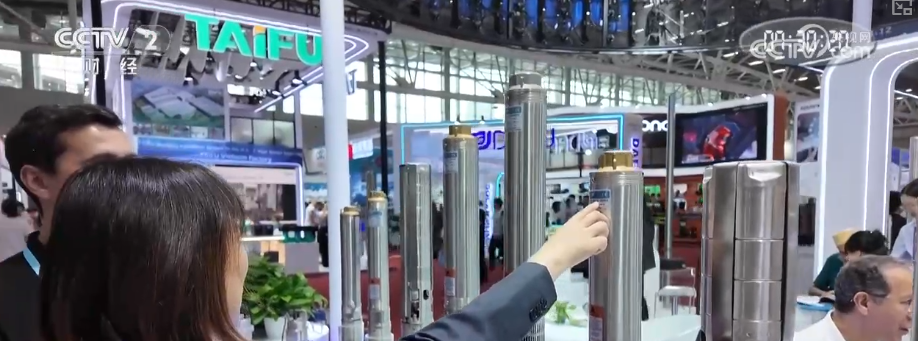 AI、年轻、潮品……透过“买手”视角解码广交会上的“新外贸”(图8)