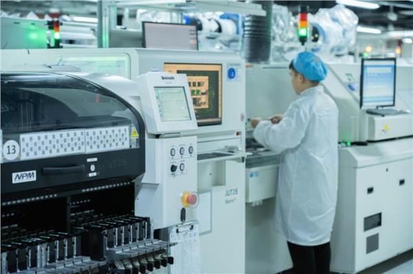 扫地机器人“炫技”韩国新华社报道石头科技出海新进展(图5)