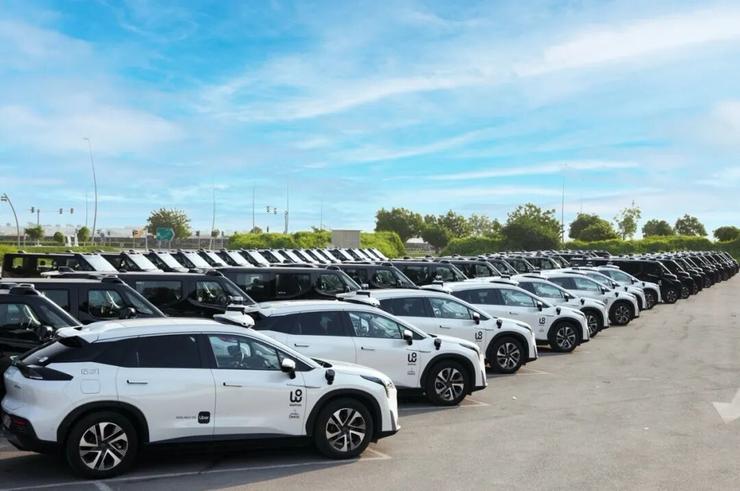 全球Robotaxi第一股登陆港股文远知行抢占L4「桥头堡」(图3)