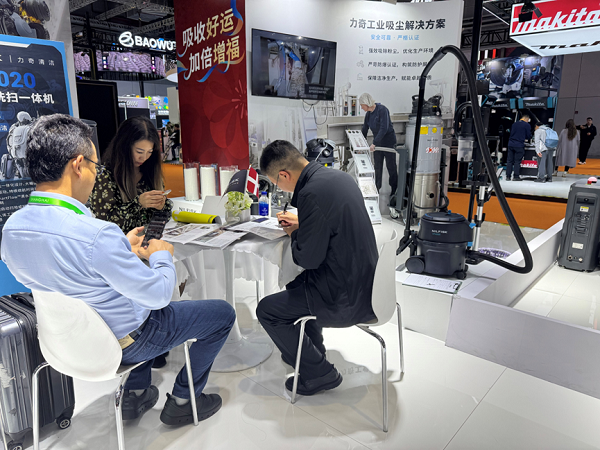 进博会圆满收官！力奇（Nilfisk）深耕中国市场以创新科技书写双向奔赴新篇章(图8)