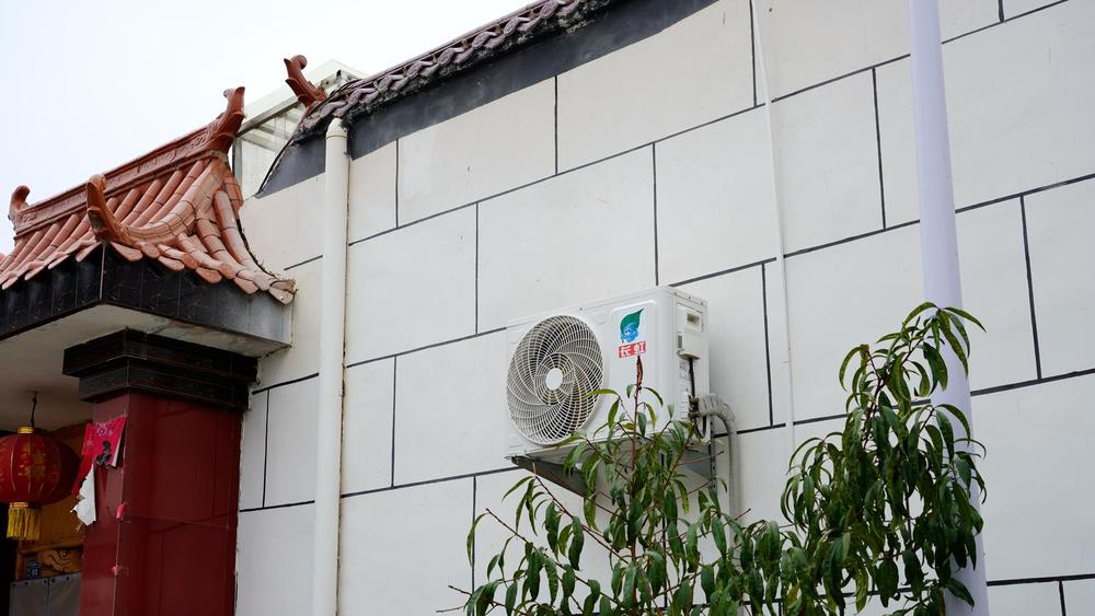 甘肃永靖：农村的土炕和火炉不见了(图2)