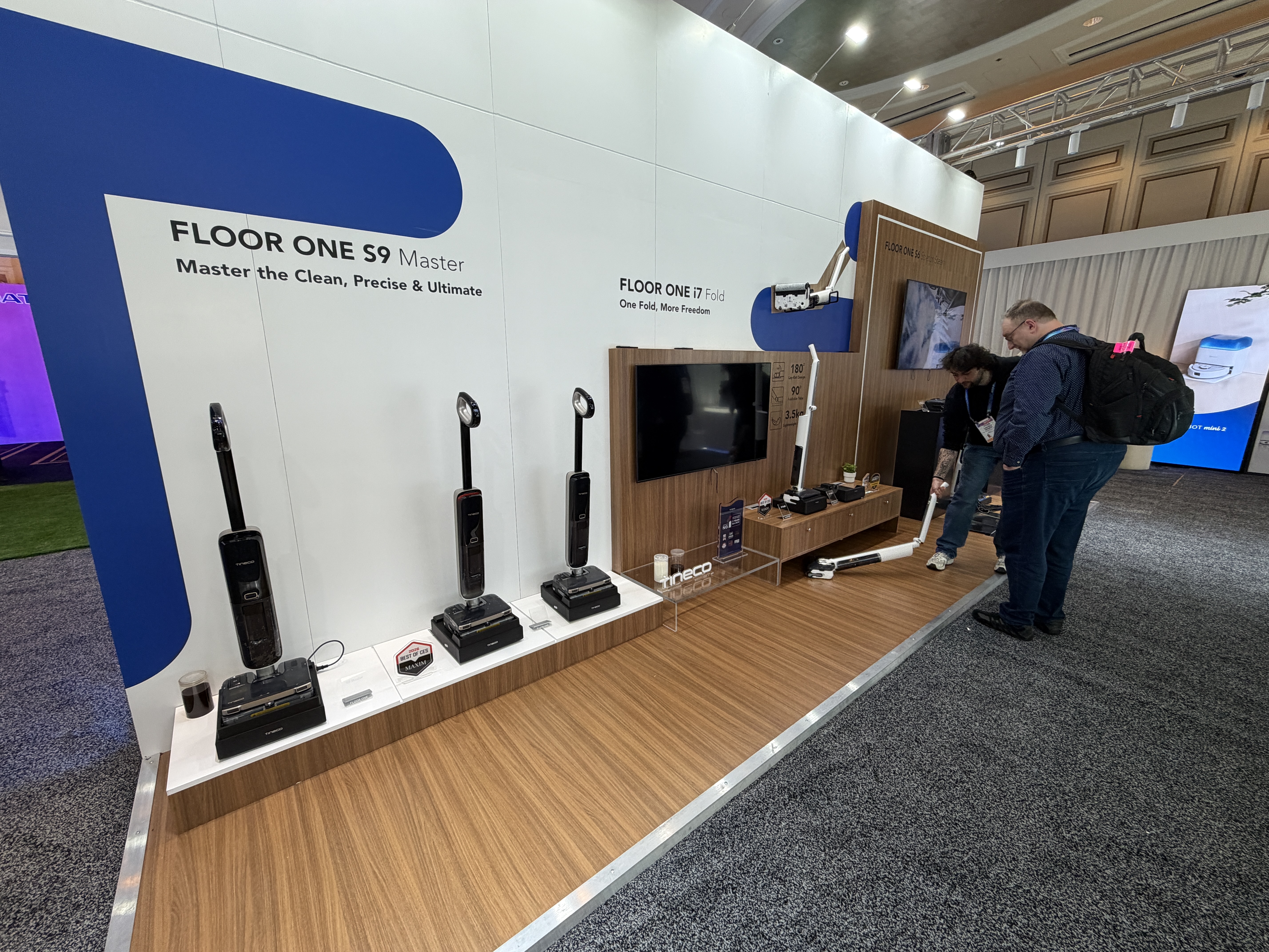 智能清洁卷向「具身智能」：科沃斯打造服务机器人、MOVA上天、CES2026集体升维(图3)