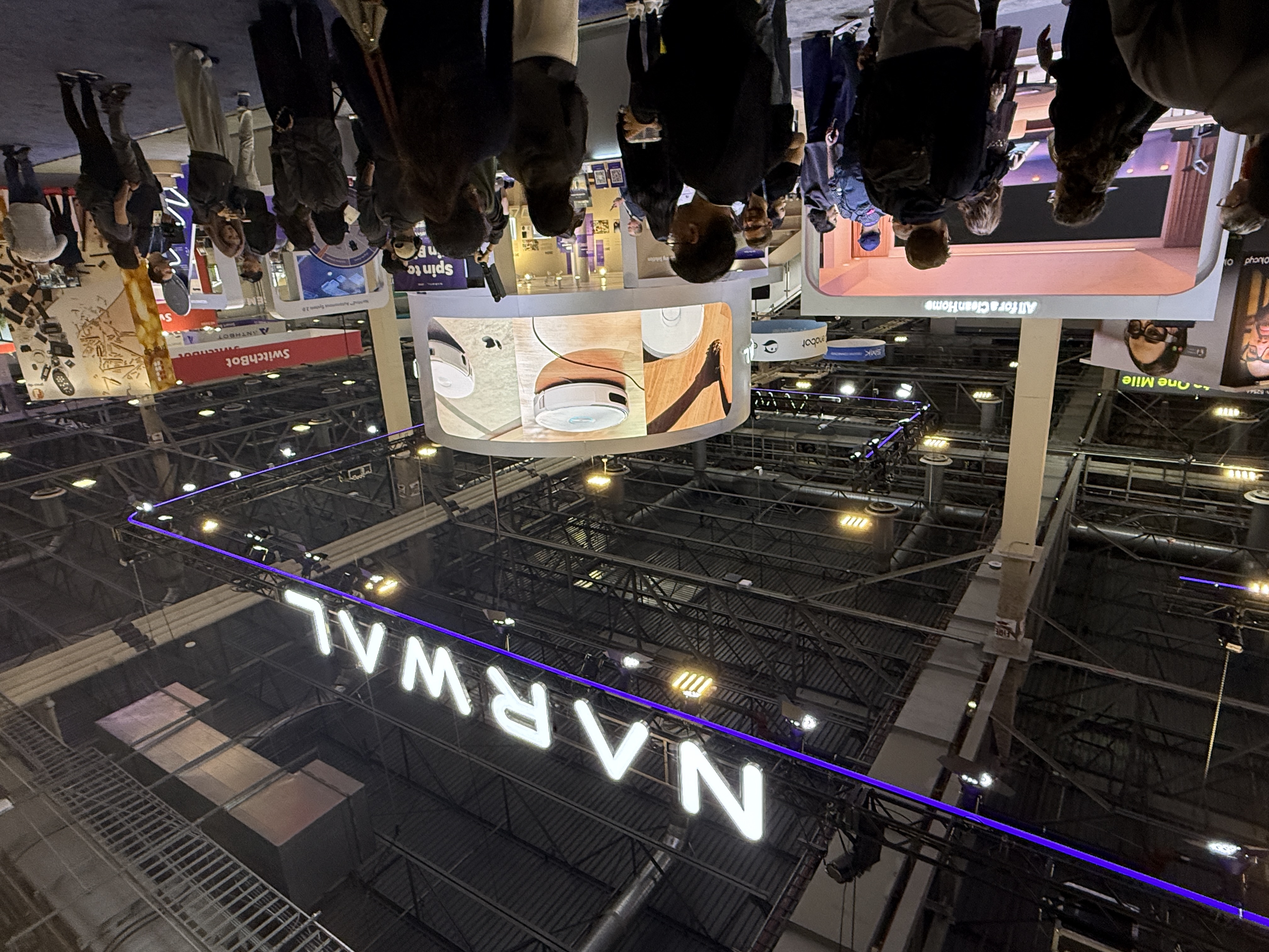 智能清洁卷向「具身智能」：科沃斯打造服务机器人、MOVA上天、CES2026集体升维(图9)