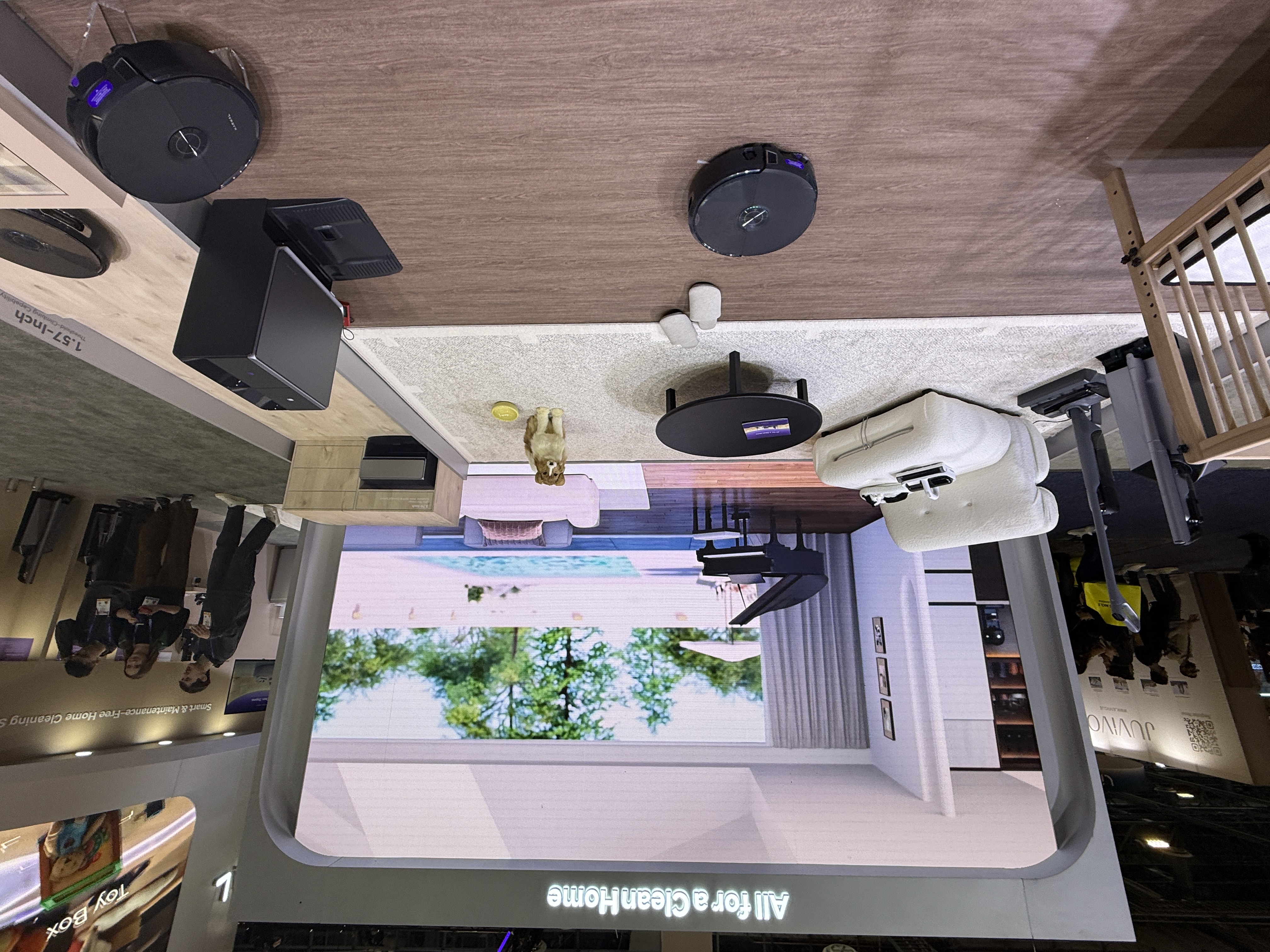 智能清洁卷向「具身智能」：科沃斯打造服务机器人、MOVA上天、CES2026集体升维(图10)