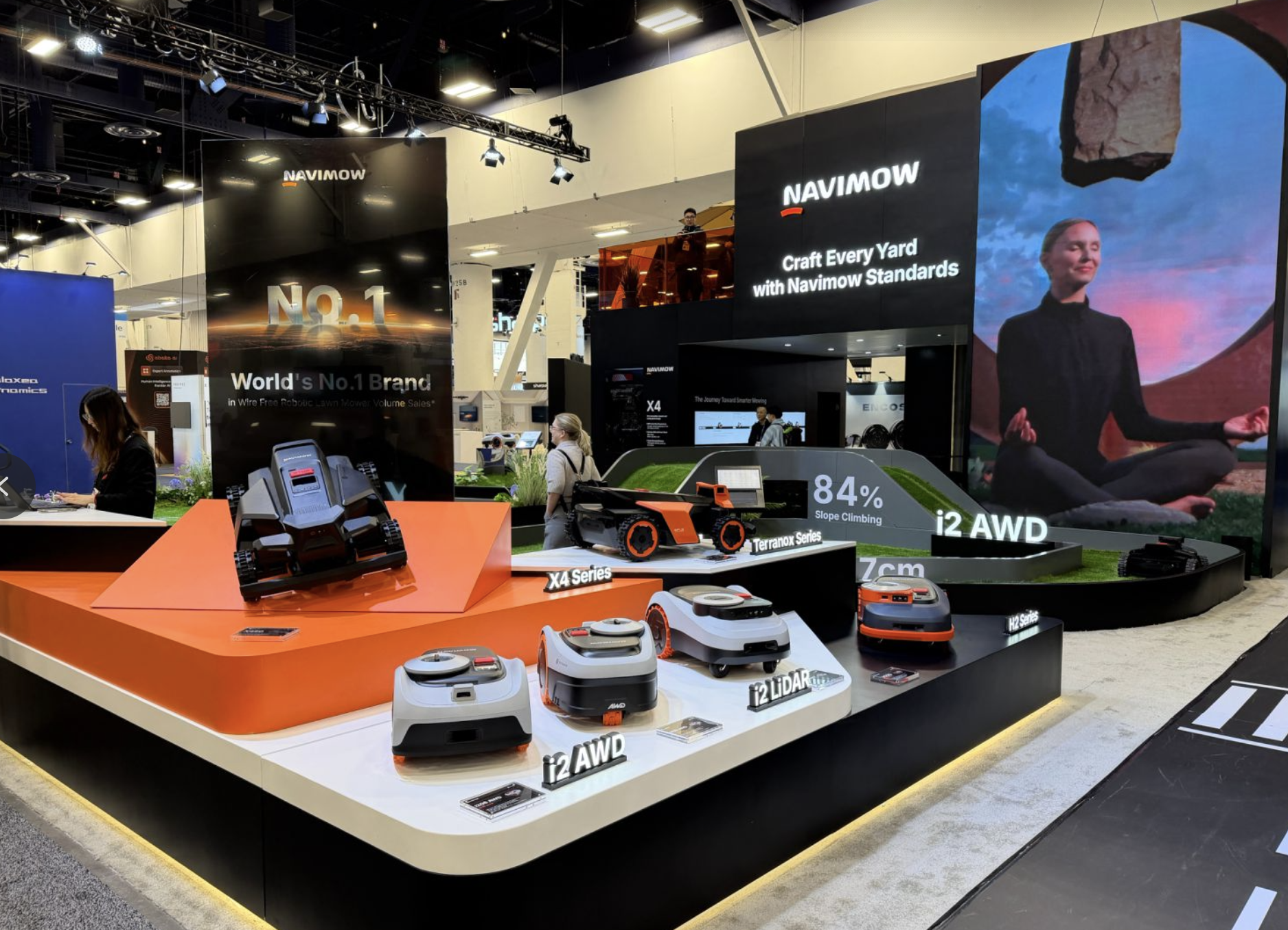 智能清洁卷向「具身智能」：科沃斯打造服务机器人、MOVA上天、CES2026集体升维(图19)