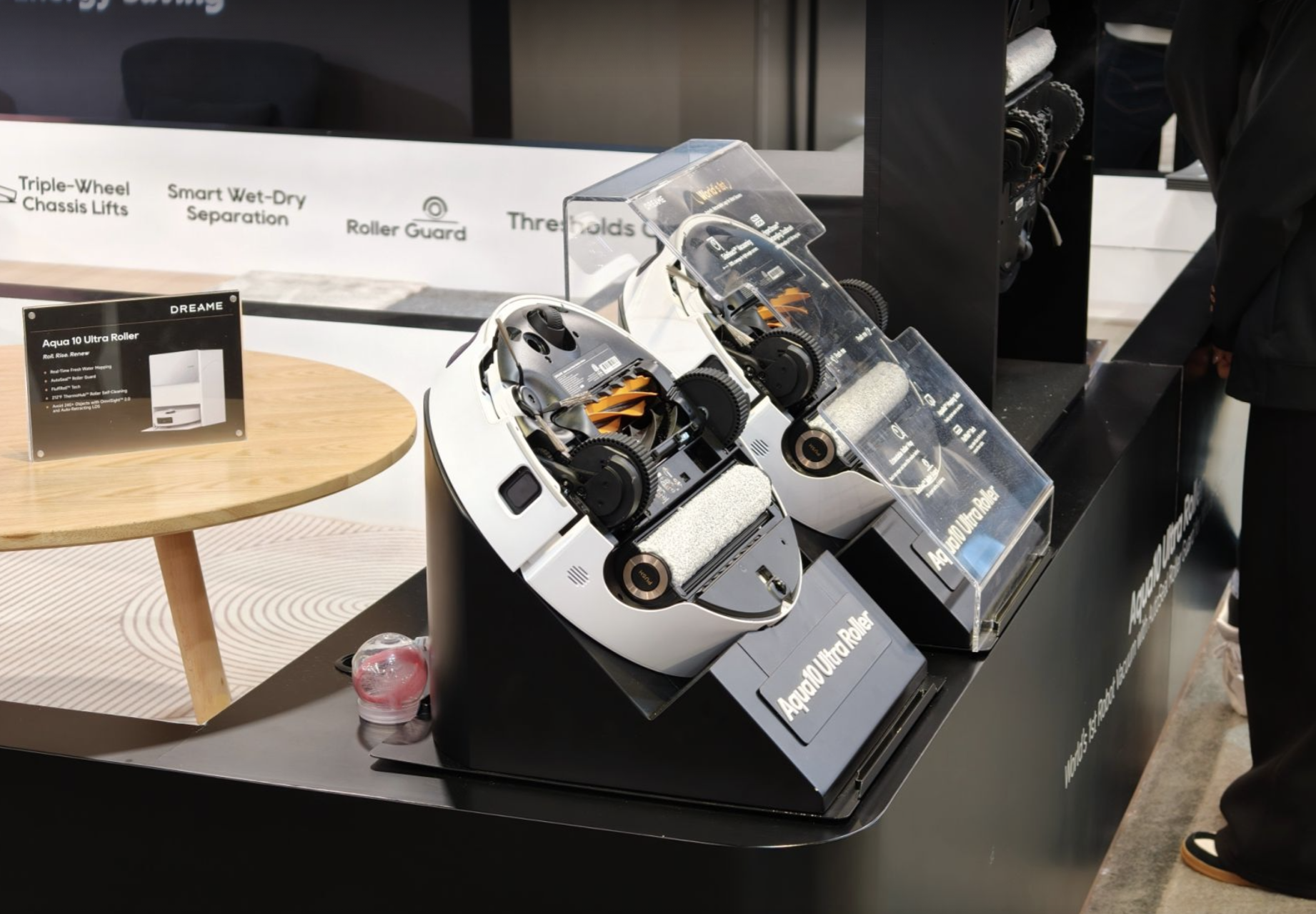 智能清洁卷向「具身智能」：科沃斯打造服务机器人、MOVA上天、CES2026集体升维(图23)