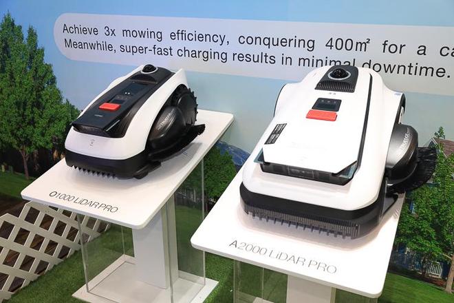 CES2026最出圈品牌科沃斯地宝X12扫地机器人充电竟然比手机快(图7)