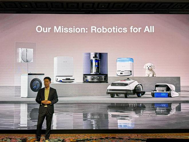 CES2026最出圈品牌科沃斯地宝X12扫地机器人充电竟然比手机快(图13)