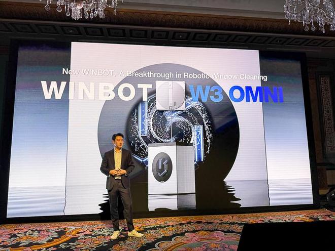 CES2026最出圈品牌科沃斯地宝X12扫地机器人充电竟然比手机快(图8)