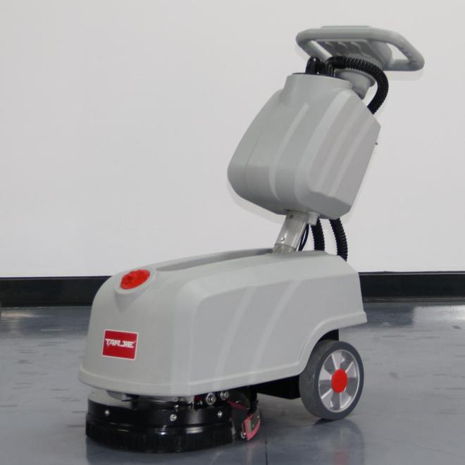 2025年工业洗地机选服务商?这3点不注意损失太大!