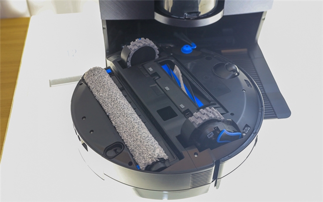 CES2026“出圈”品牌科沃斯地宝X12扫地机器人充电竟然比手机快(图4)