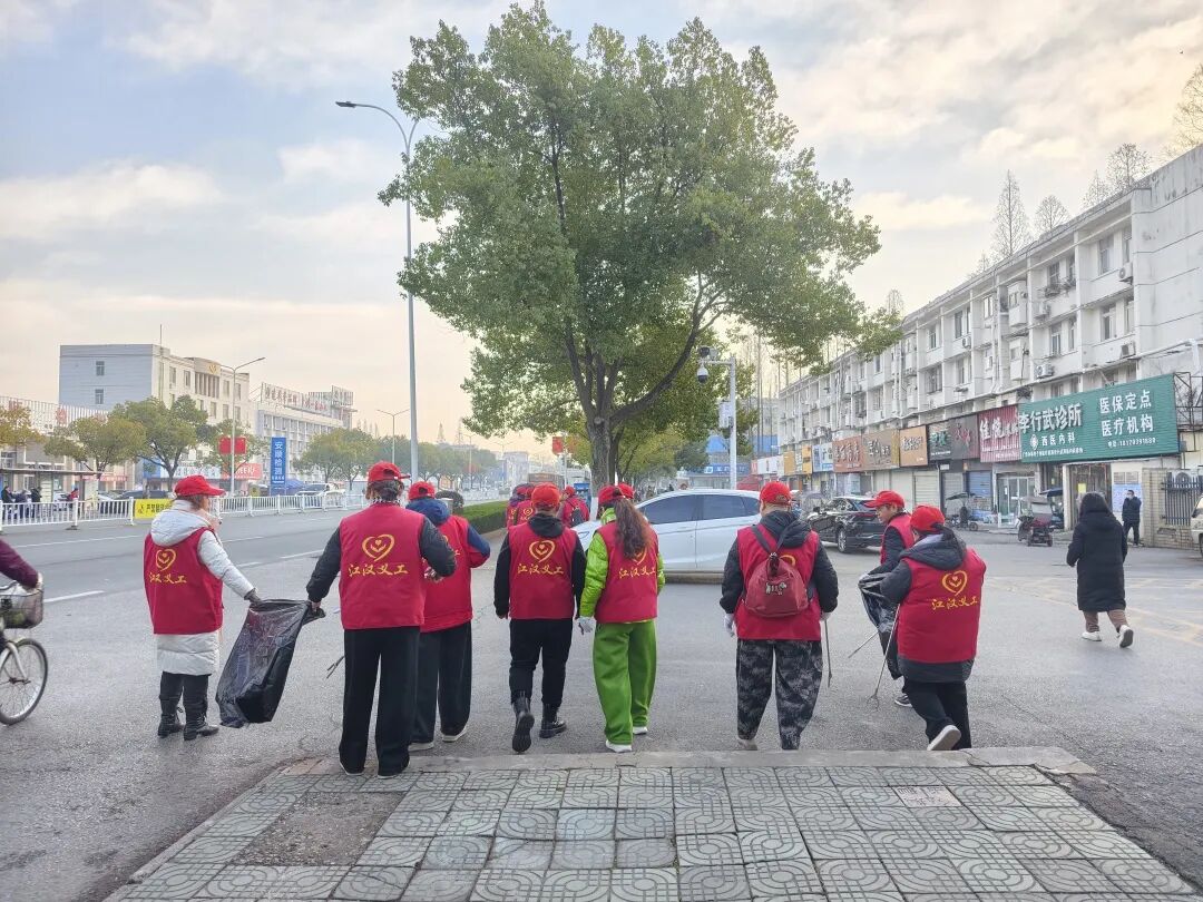 向中社区:精细治理绘就家园美