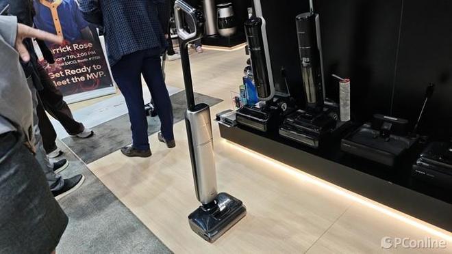 追觅洗地机全阵容亮相CES2026探索全球家庭多场景清洁解决方案