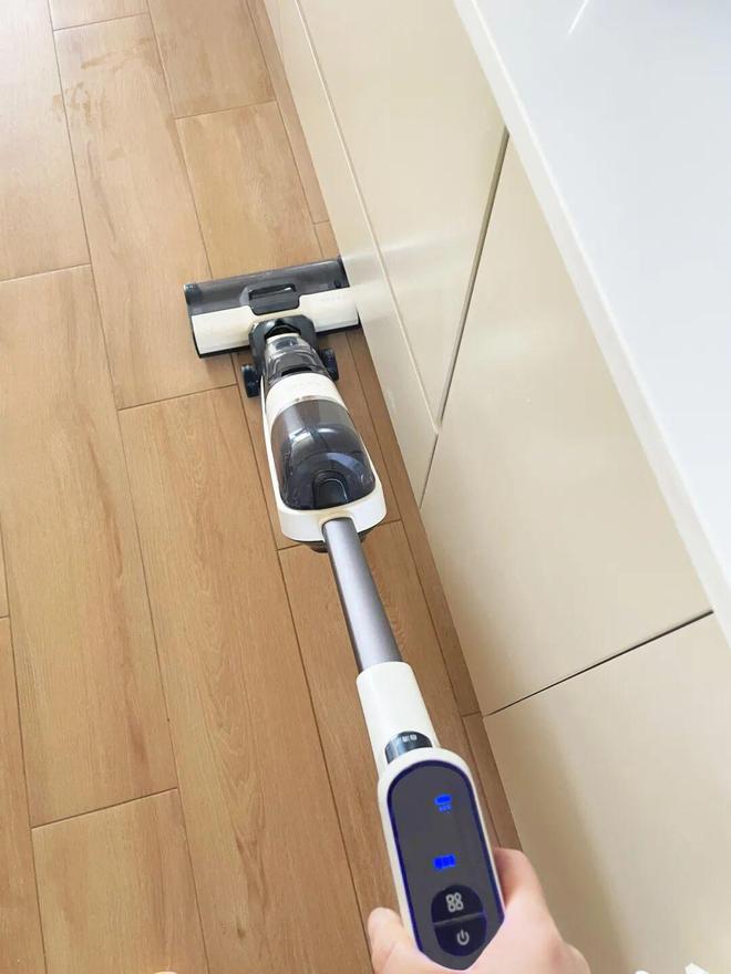 别再当冤大头！国际大牌几千上万的洗地机源头工厂只要几百元！(图12)