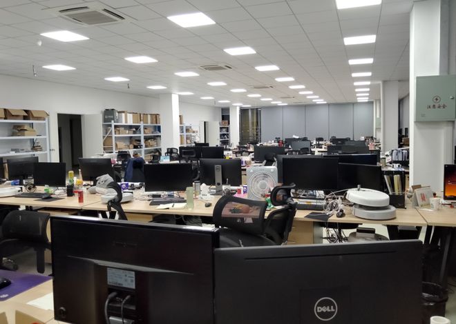 首登春晚背后：扫地机三十年追觅与它开启的时代(图2)