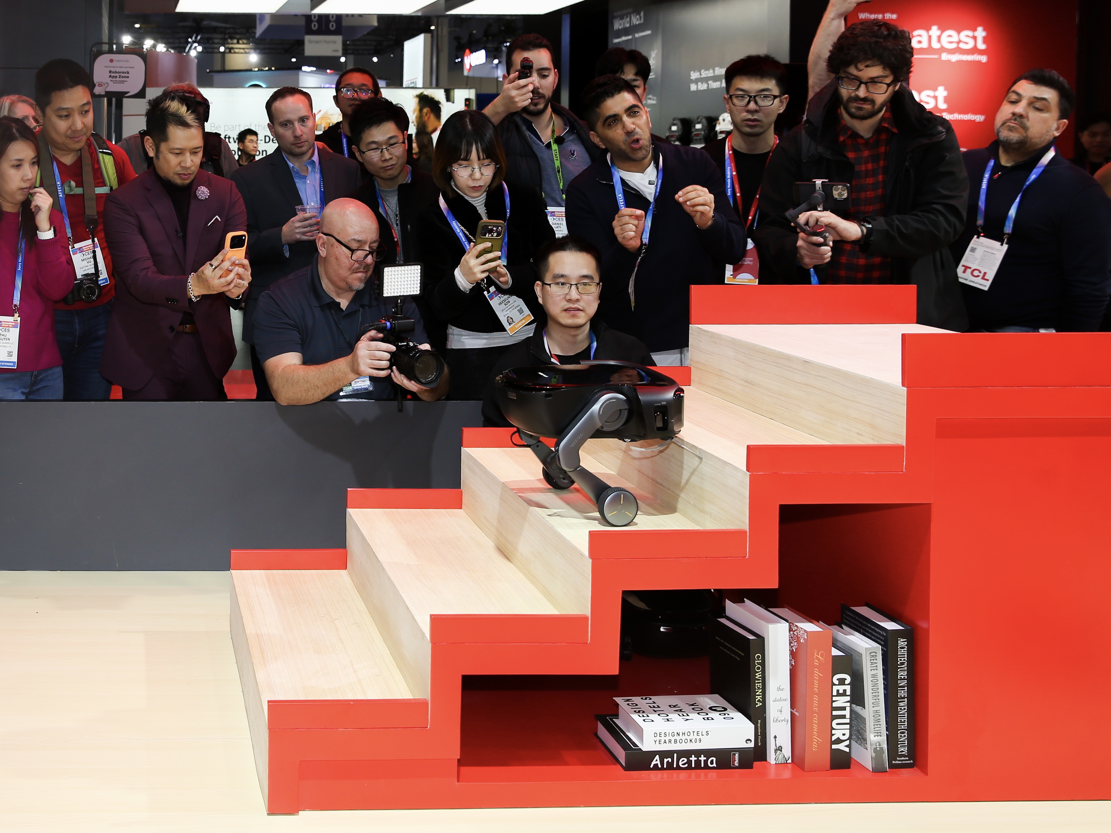 石头科技全刚：智能经济新形态下清洁产业迎来新跃迁(图1)