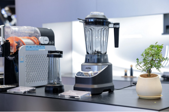 从德国“预制菜”到MediaMarkt货架MOVA如何撕开海外高端厨电的70%毛利空间(图1)