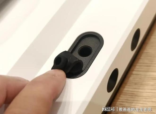 擦玻璃机器人哪个牌子好用？擦玻璃机器人十大清洁全能助手(图6)