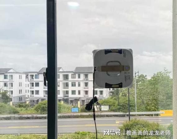 擦玻璃机器人哪个牌子好用？擦玻璃机器人十大清洁全能助手(图12)
