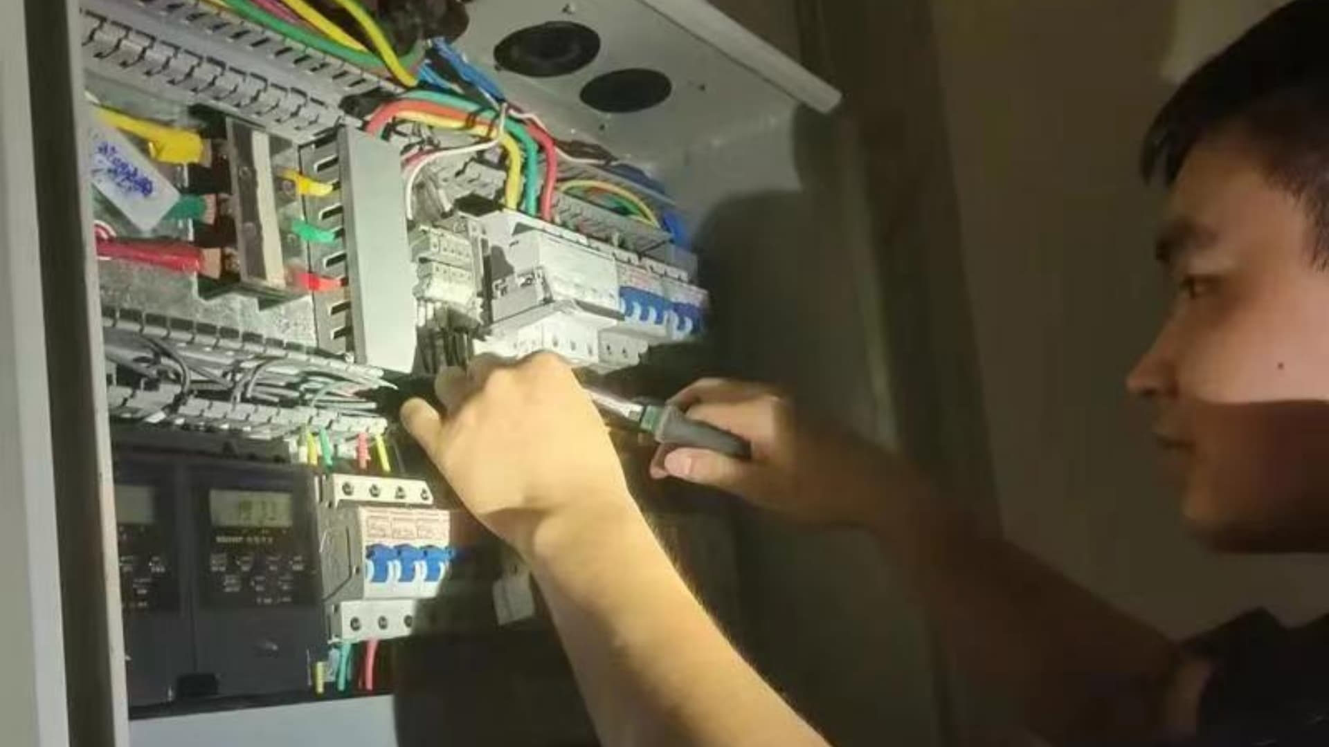 怒江清洁之困破局：从“大扫除”到“后勤算法”的五年实践(图1)