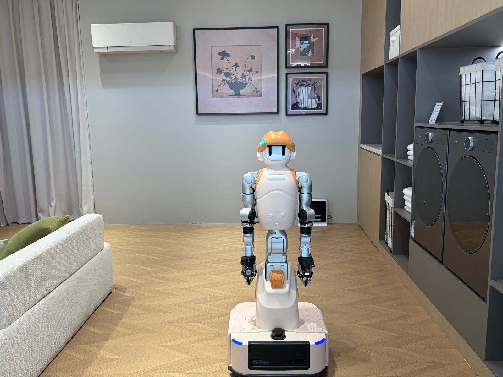 消灭一切家务活！AWE最大趋势浮现海尔海信LG想到一块了？(图4)